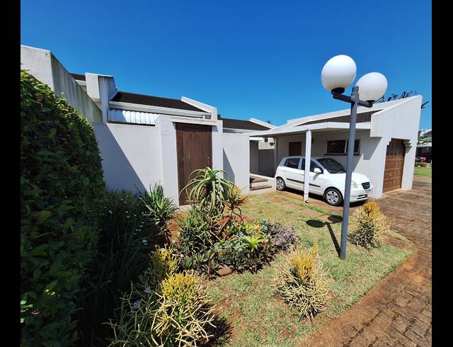 3 BEDROOM TOWNHOUSE TO LET IN SUNNINGDALE